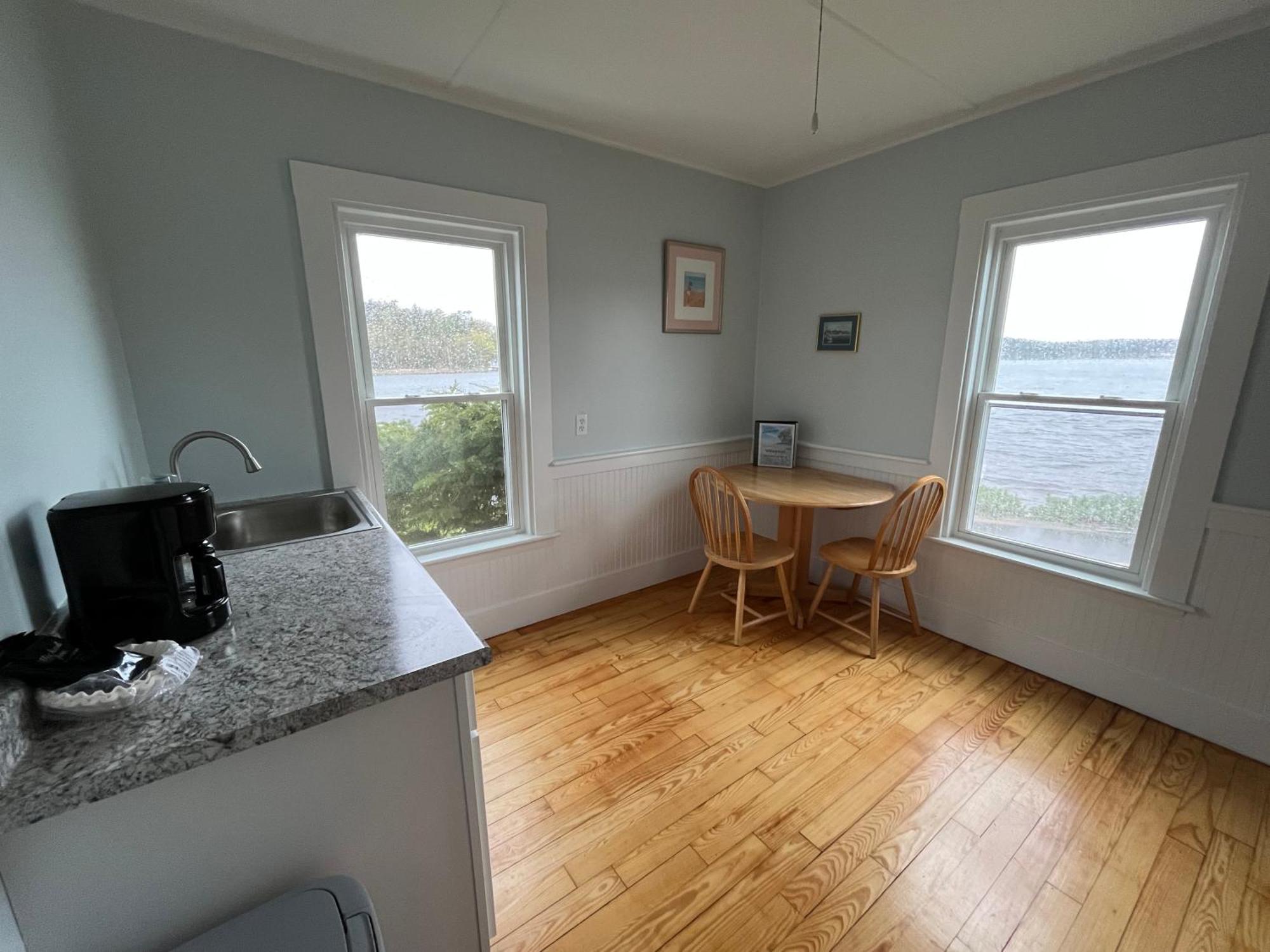 Spinneys Guesthouse & Beach Cottages Phippsburg Exterior foto